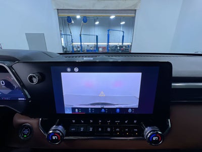 2023 GMC Canyon 4WD AT4