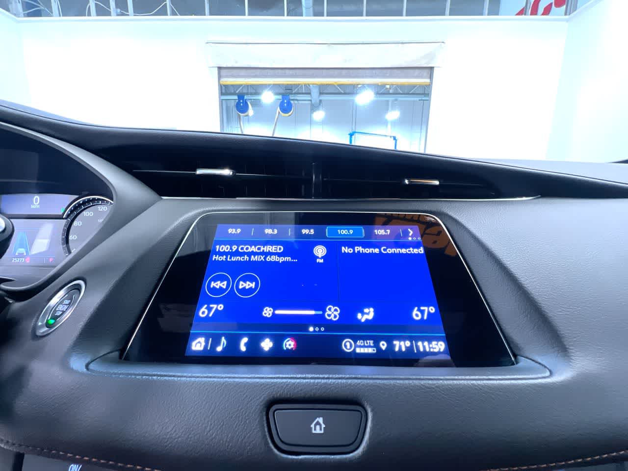 2023 Cadillac XT4 FWD Sport