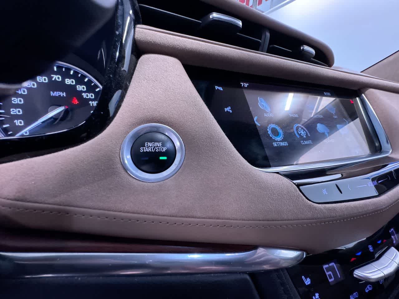 2017 Cadillac XT5 Platinum AWD