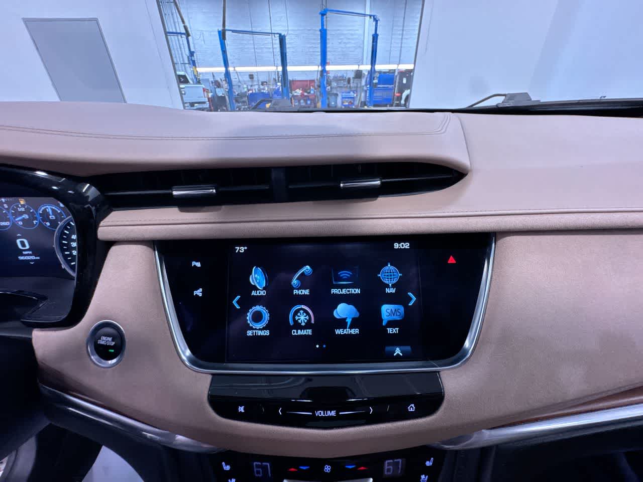 2017 Cadillac XT5 Platinum AWD