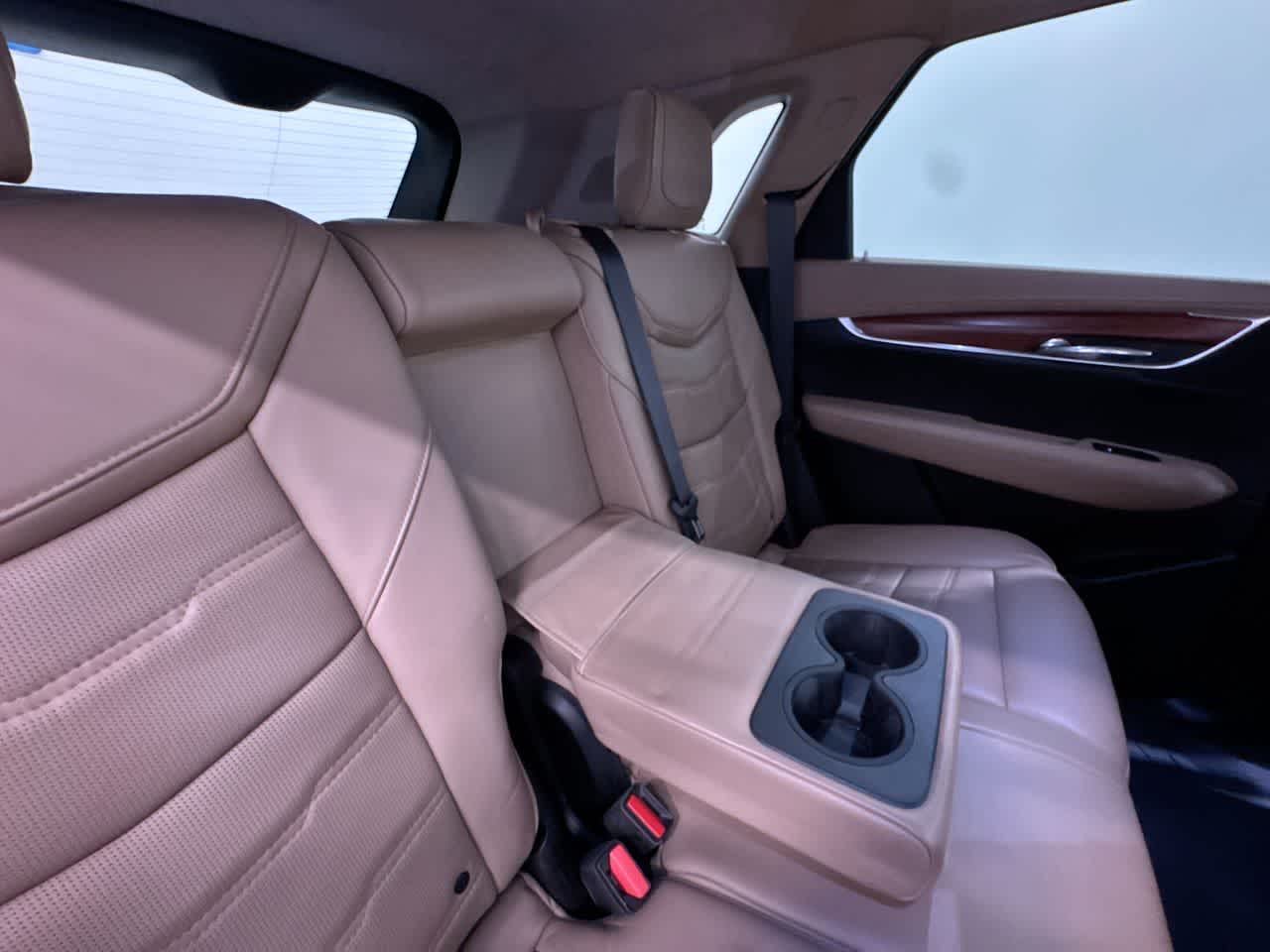2017 Cadillac XT5 Platinum AWD