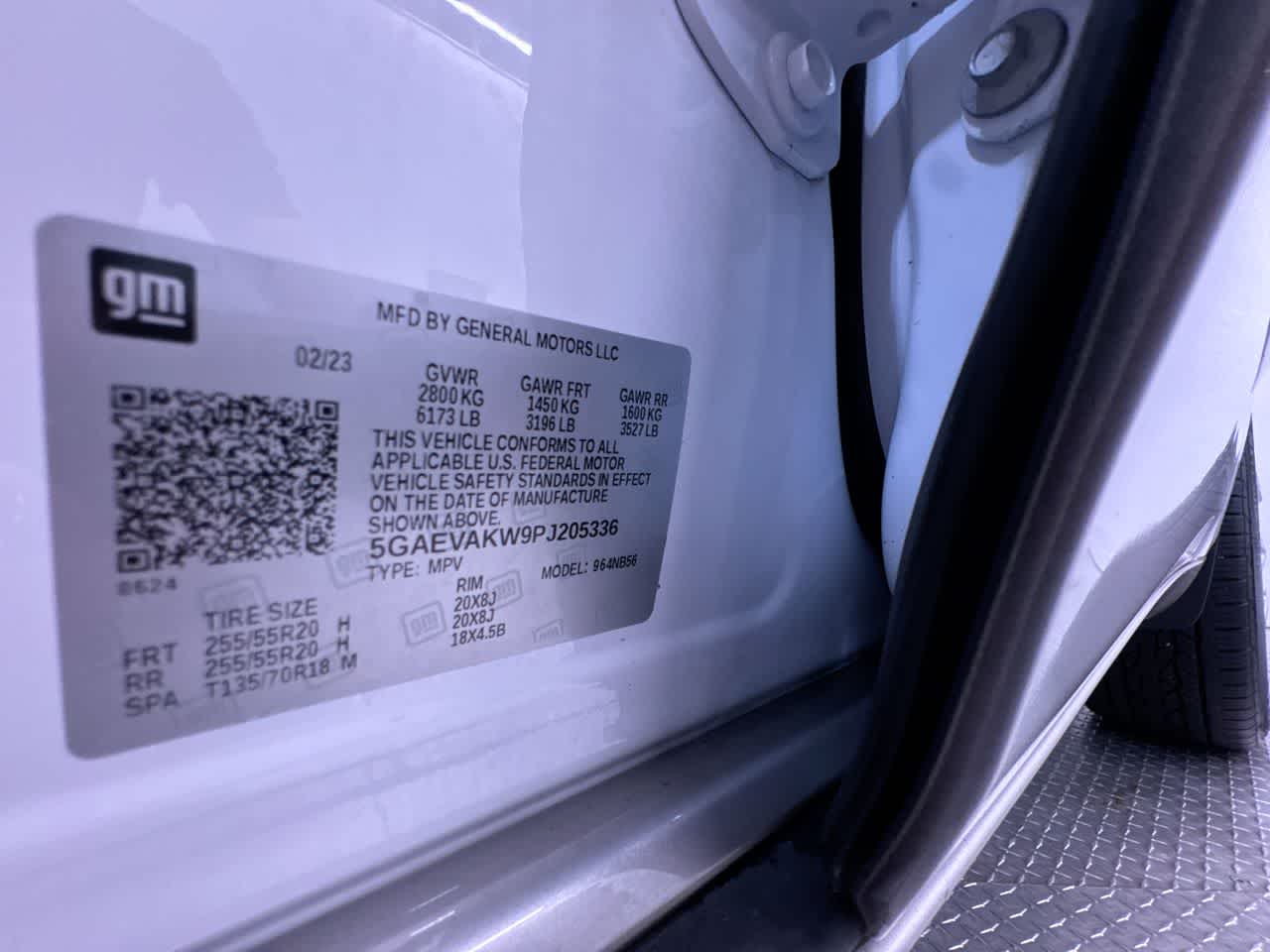 2023 Buick Enclave Essence