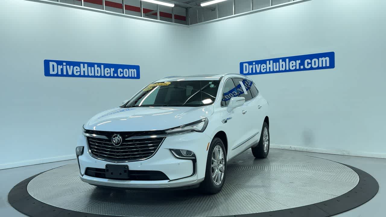 2023 Buick Enclave Essence