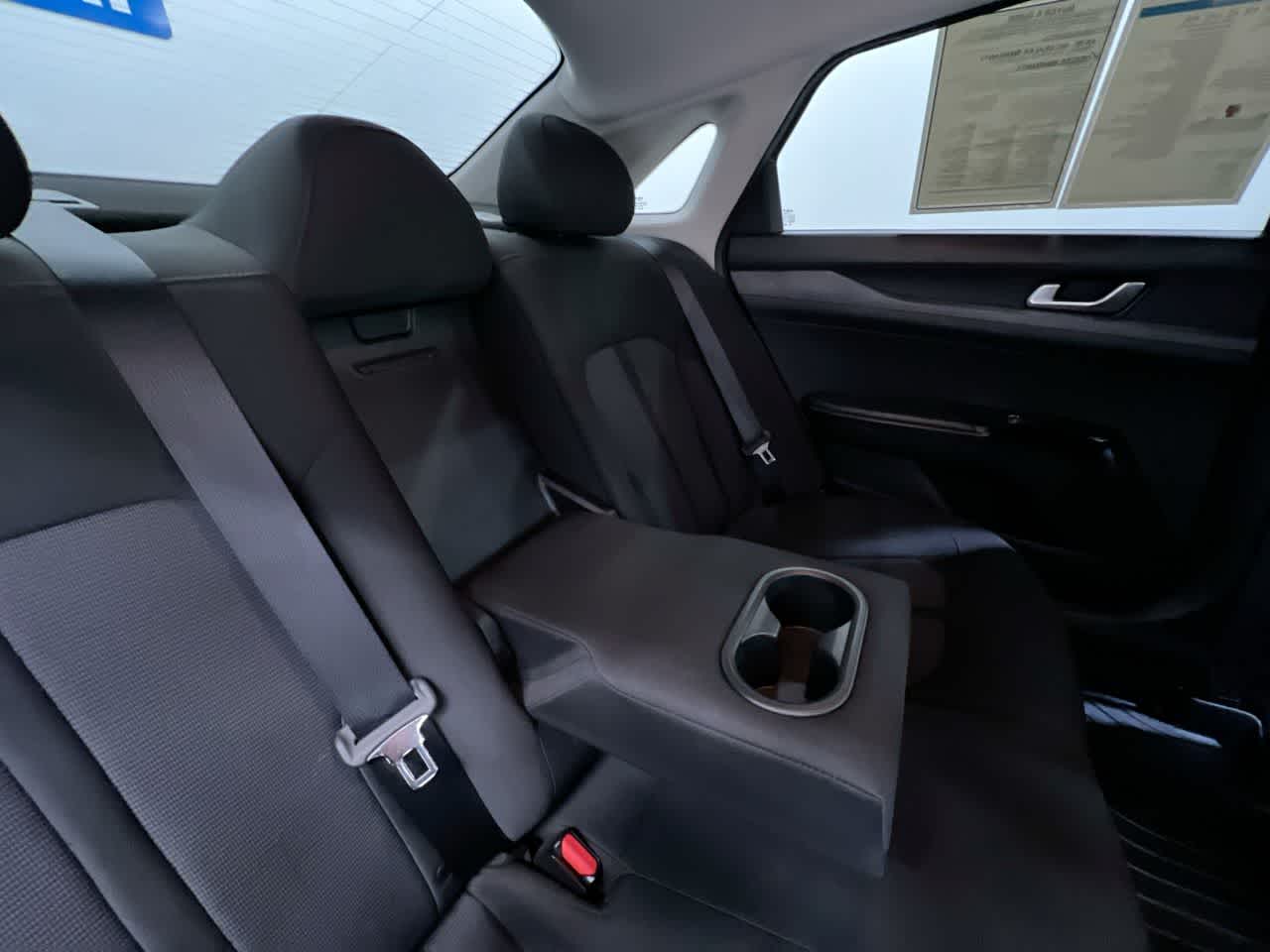 2022 Kia K5 LXS
