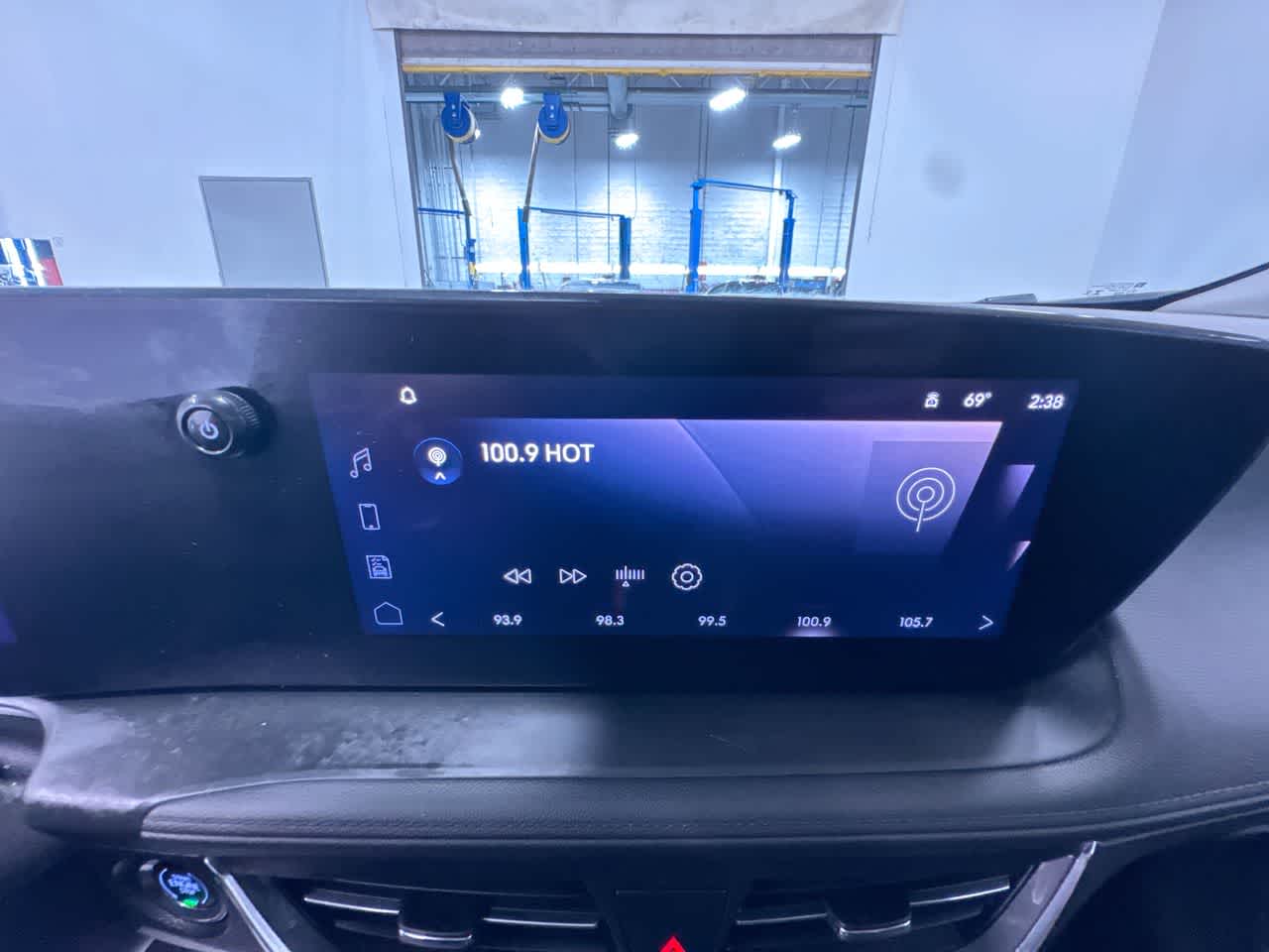 2025 Buick Encore GX Sport Touring