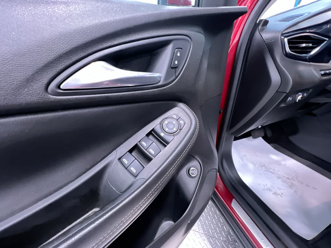 2020 Buick Encore GX Select