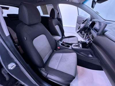 2023 Hyundai Kona SE