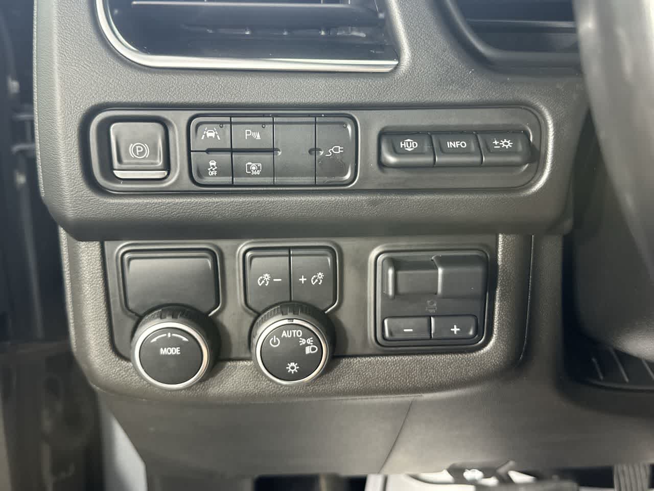 2022 Chevrolet Suburban Premier