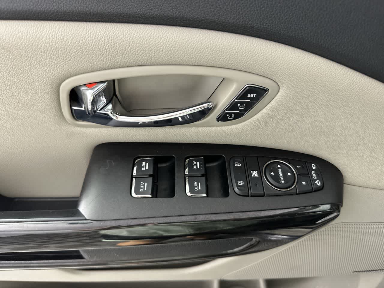 2019 Kia Sedona SX