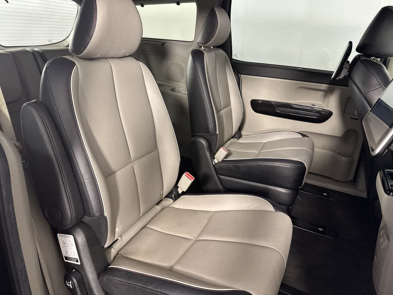 2019 Kia Sedona SX