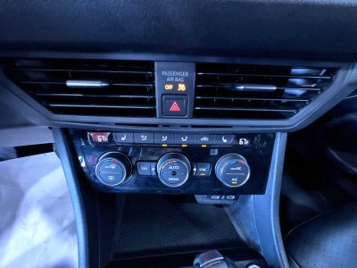 2020 Volkswagen Jetta SE