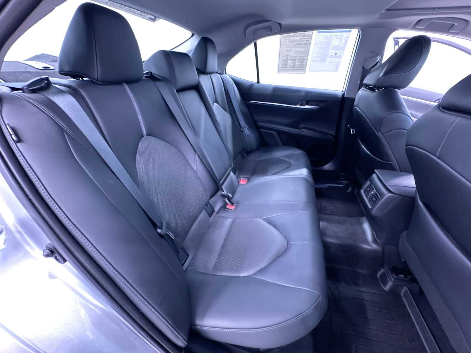 2024 Toyota Camry Hybrid XLE