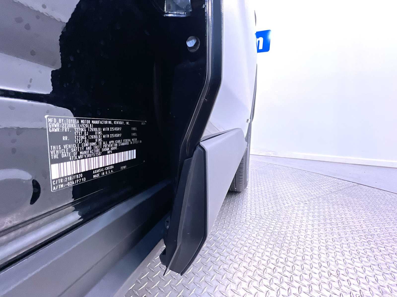 2024 Toyota RAV4 Hybrid LE