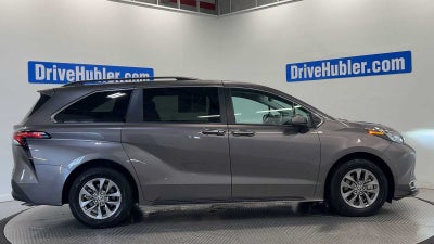 2024 Toyota Sienna XLE