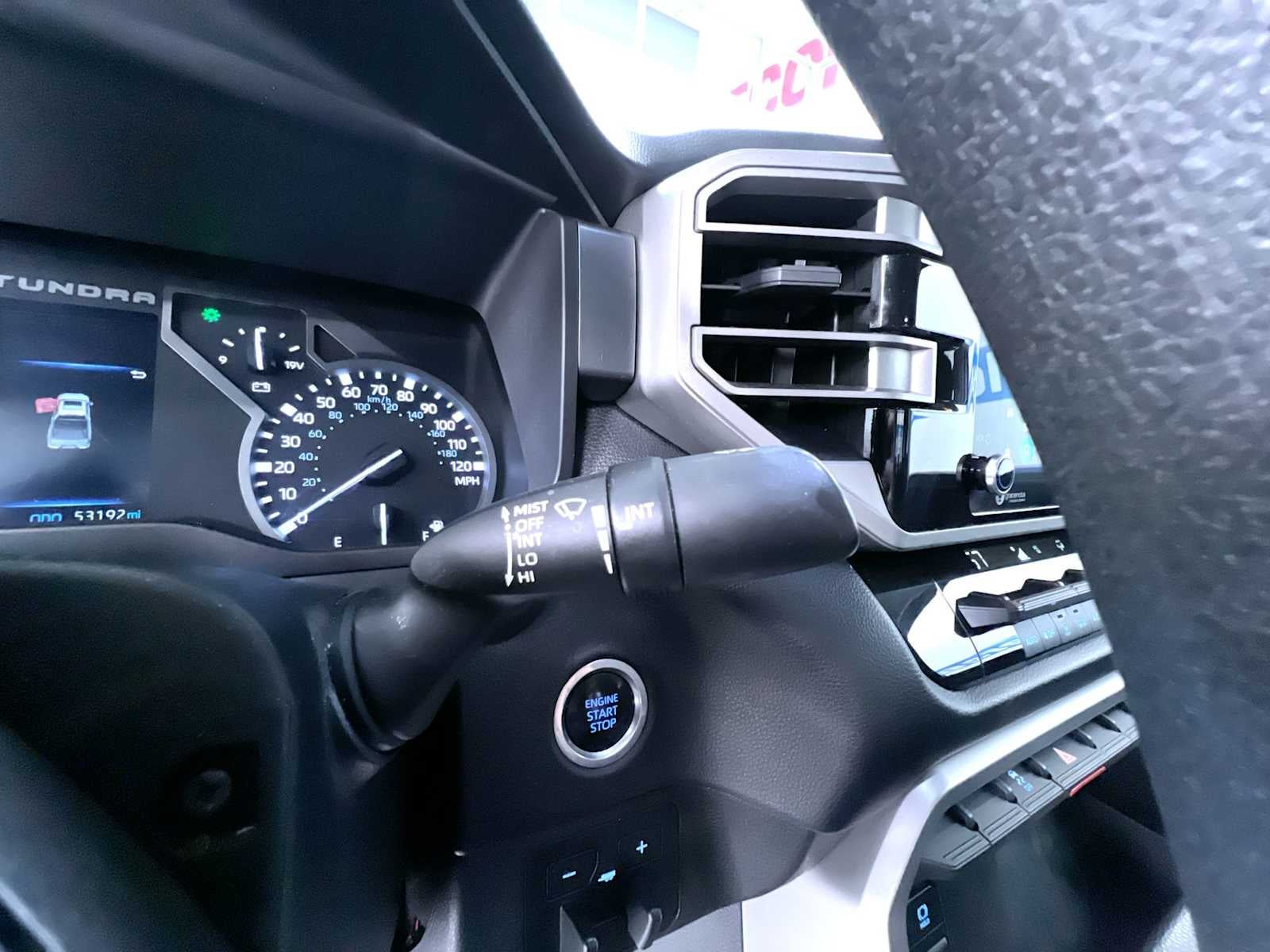 2022 Toyota Tundra SR5