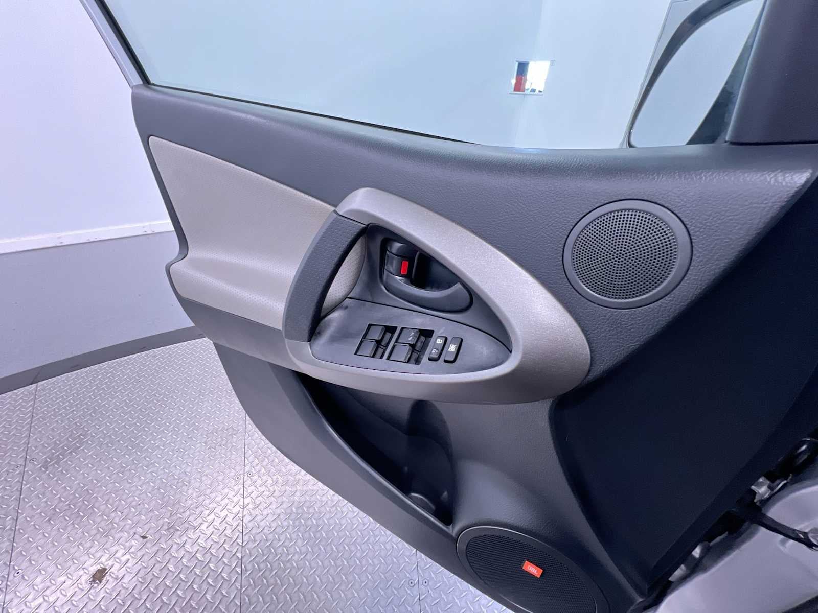 2010 Toyota RAV4 Ltd