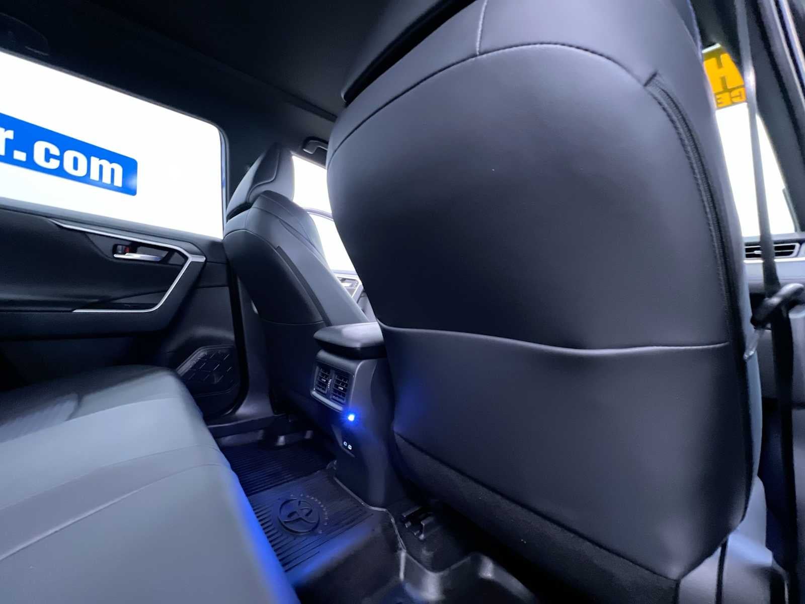 2025 Toyota RAV4 Hybrid XSE