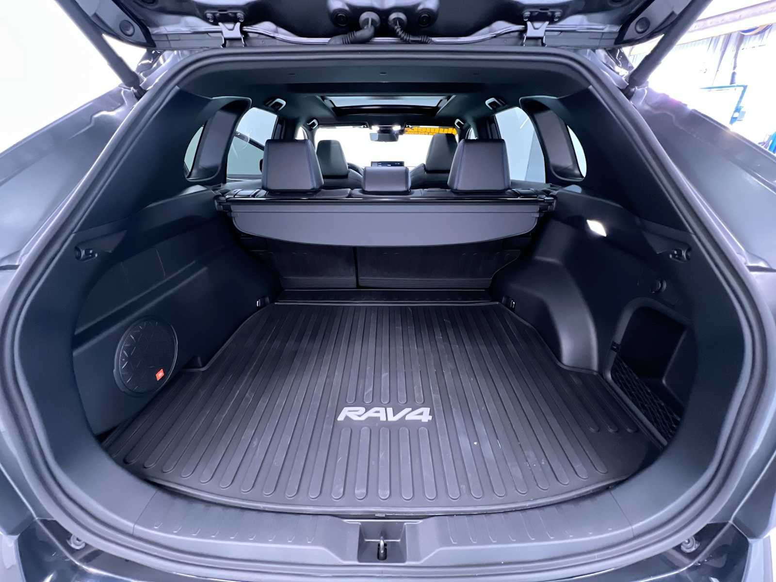 2025 Toyota RAV4 Hybrid XSE