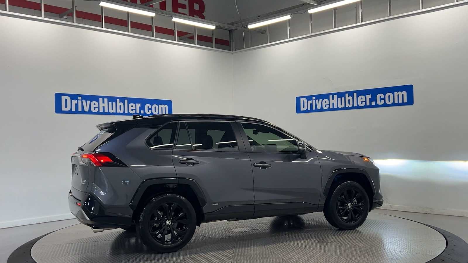 2025 Toyota RAV4 Hybrid XSE
