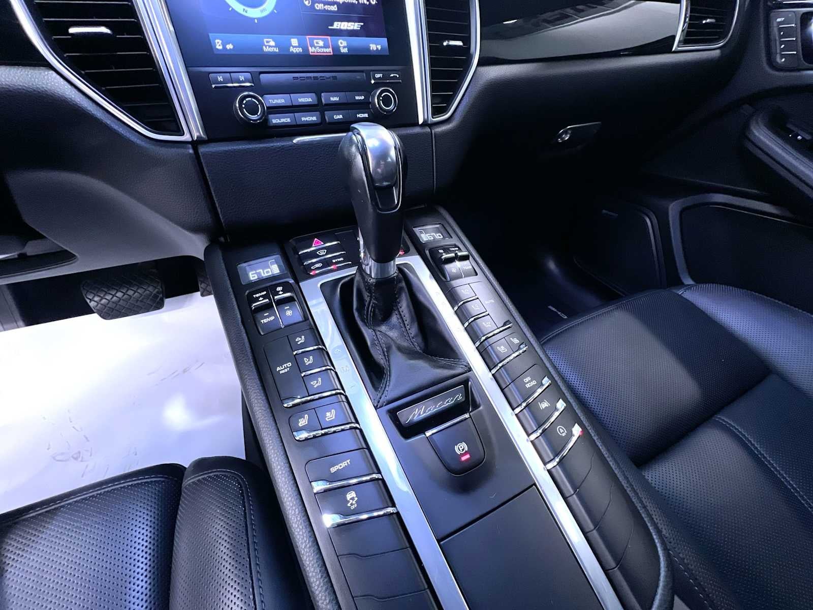 2018 Porsche Macan AWD