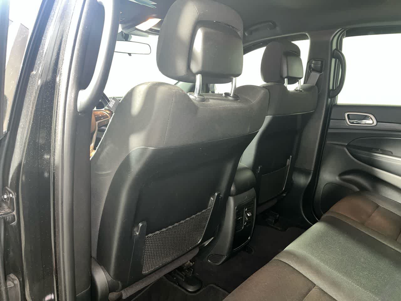 2020 Jeep Grand Cherokee Laredo E