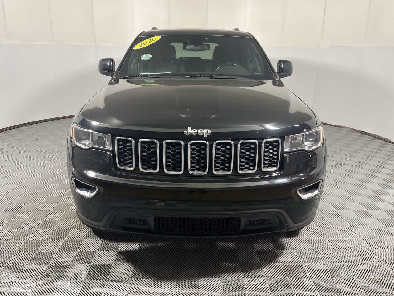 2020 Jeep Grand Cherokee Laredo E