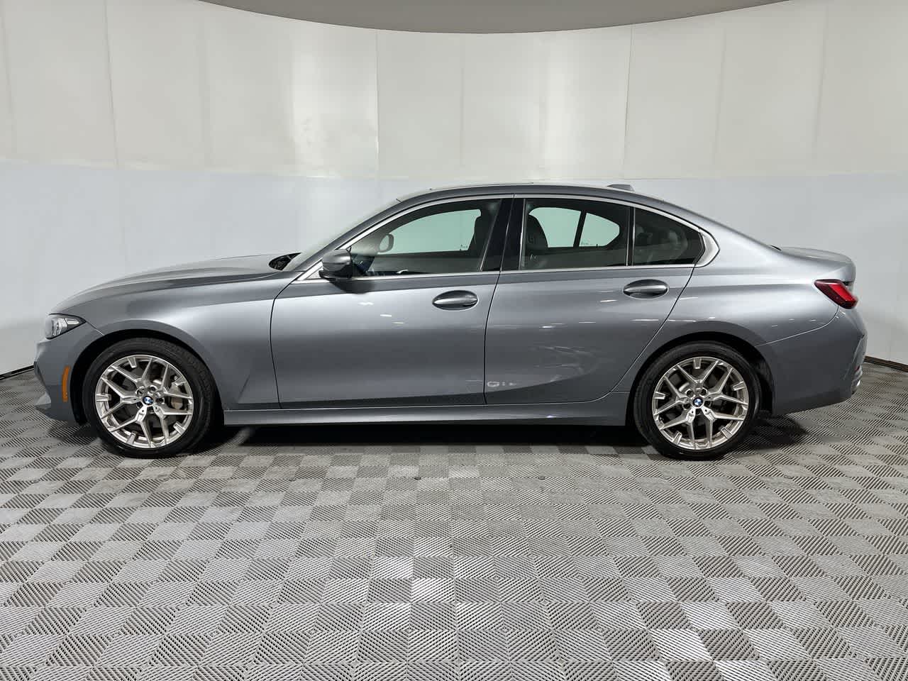 2025 BMW 330i 330i