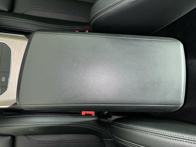 2025 BMW 330i 330i