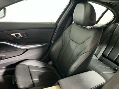 2025 BMW 330i 330i