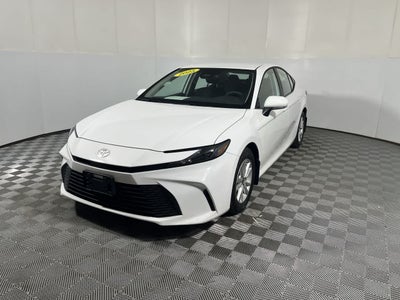 2025 Toyota Camry LE