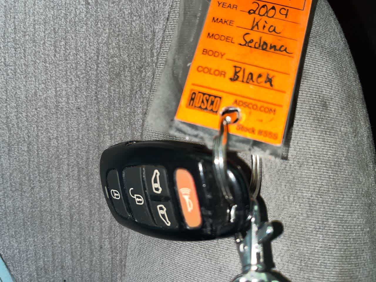 2009 Kia Sedona LX