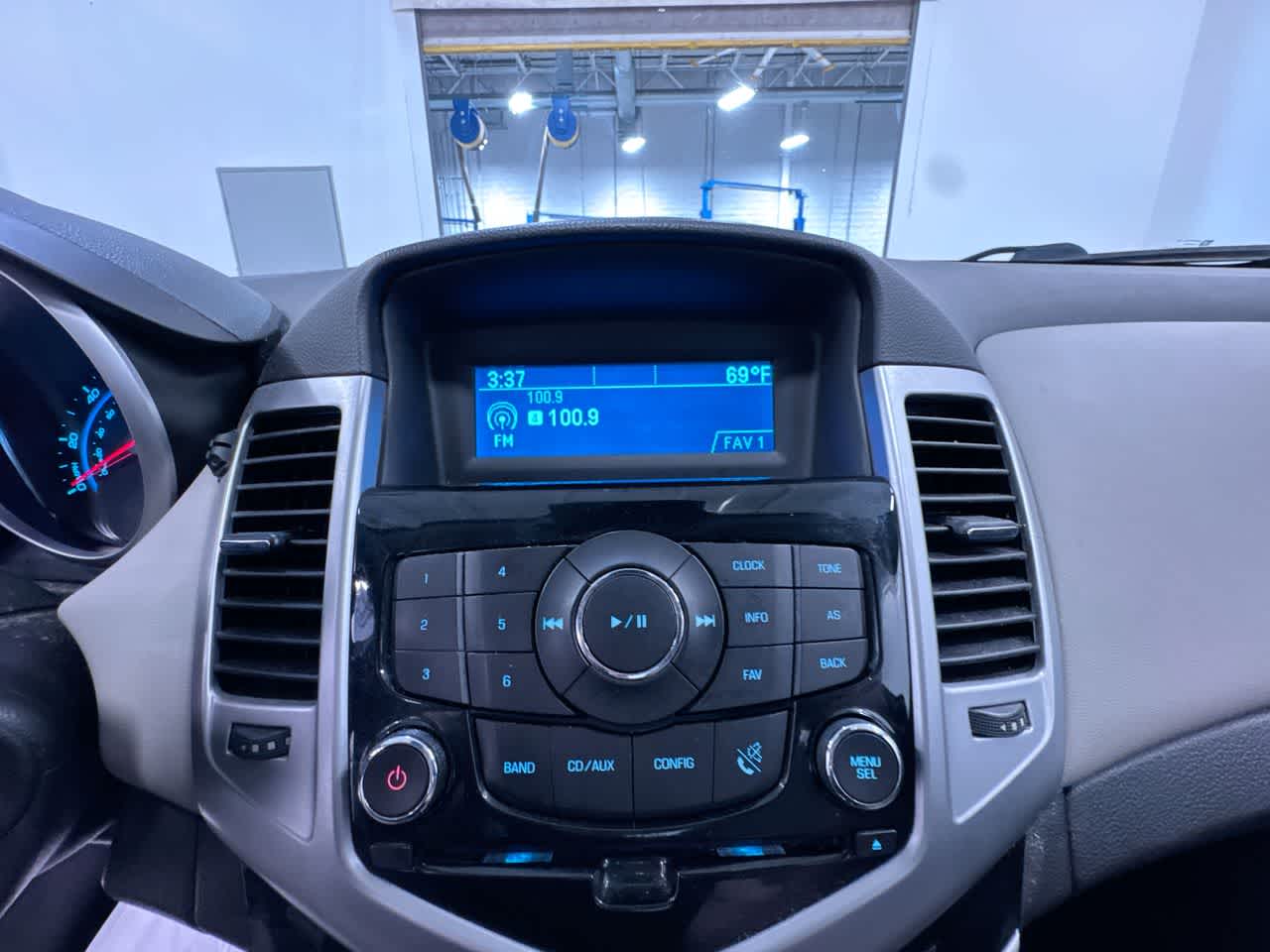 2014 Chevrolet Cruze LS