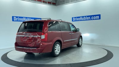 2015 Chrysler Town & Country Limited Platinum
