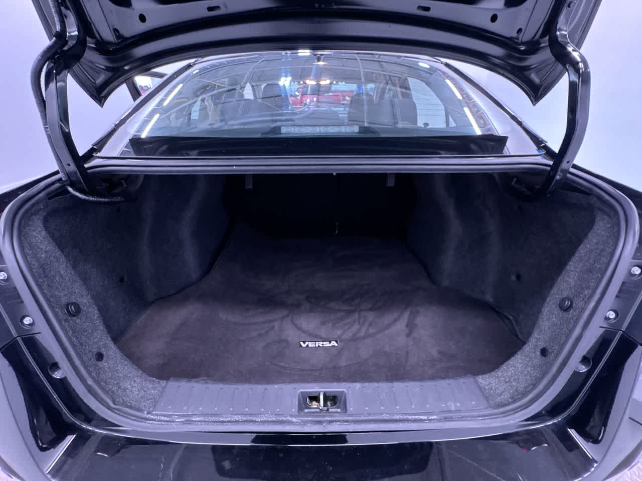 2024 Nissan Versa SV