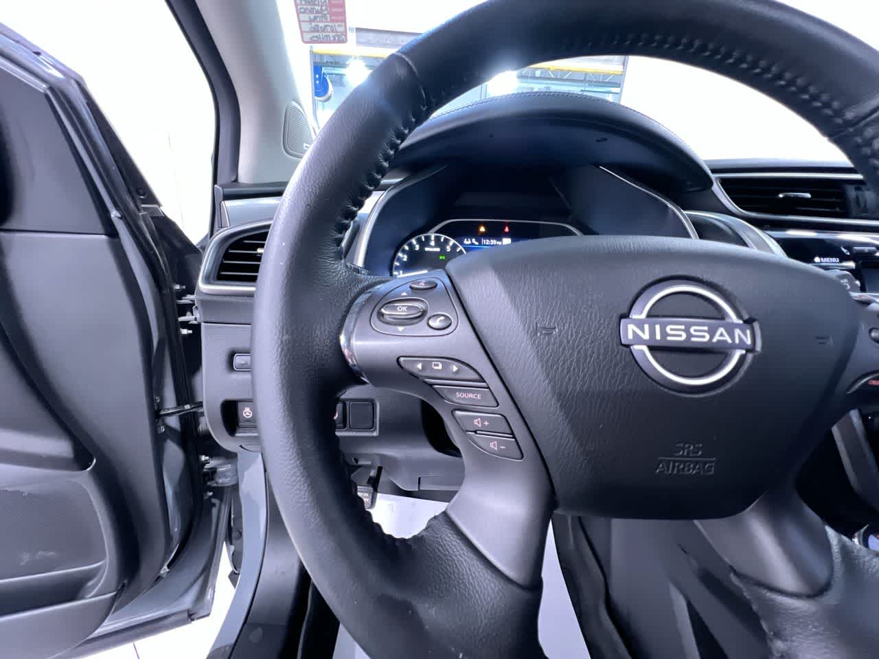 2023 Nissan Murano SL