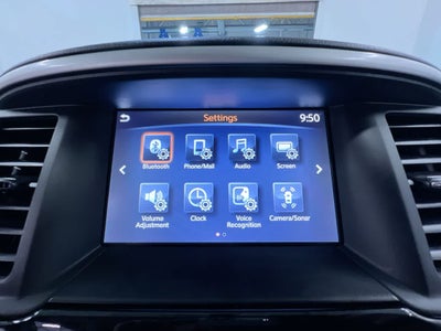 2018 Nissan Pathfinder SV