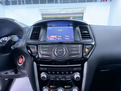 2018 Nissan Pathfinder SV