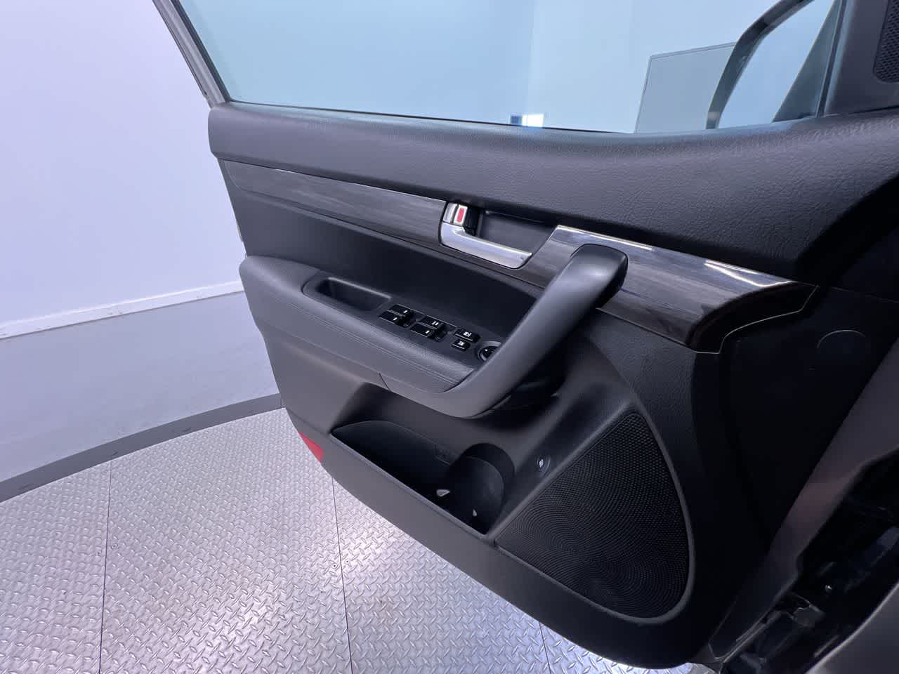 2011 Kia Sorento LX