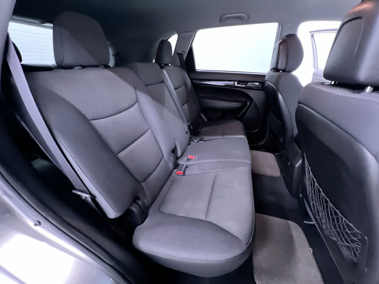 2011 Kia Sorento LX