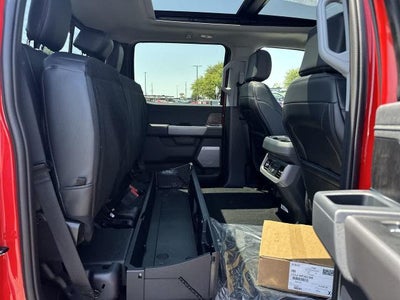 2026 Ford Super Duty F-350® Lariat®