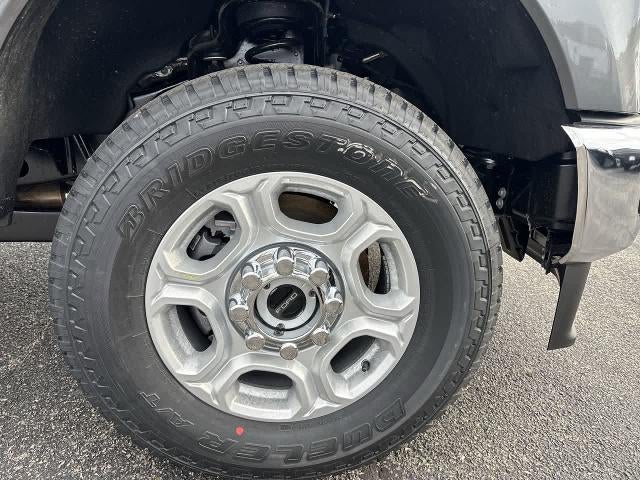 2026 Ford Super Duty F-350® XLT