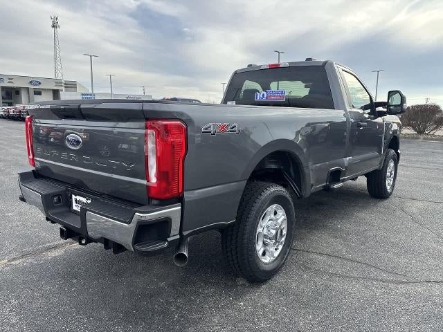 2026 Ford Super Duty F-350® XLT