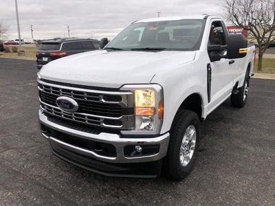 2026 Ford Super Duty F-350® XLT