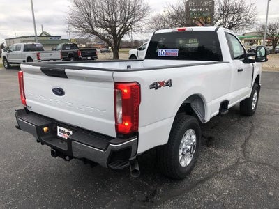2026 Ford Super Duty F-350® XLT