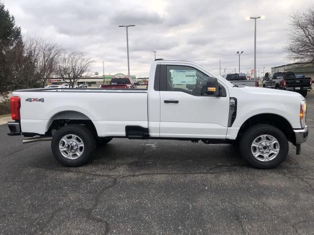 2026 Ford Super Duty F-350® XLT