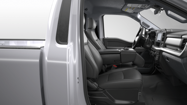 2026 Ford Super Duty F-350® XLT