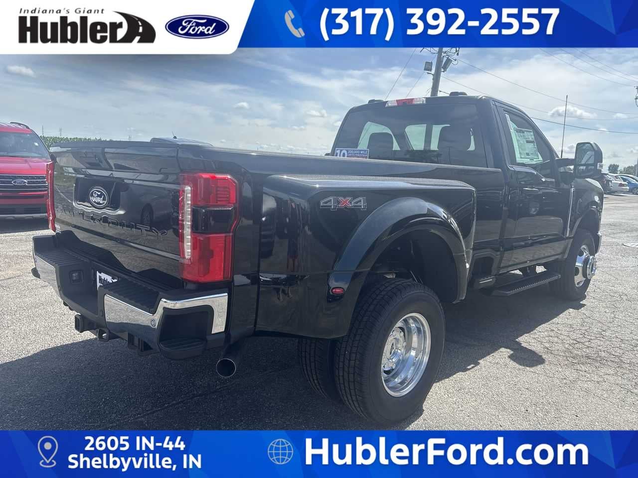 2027 Ford Super Duty F-350® XLT