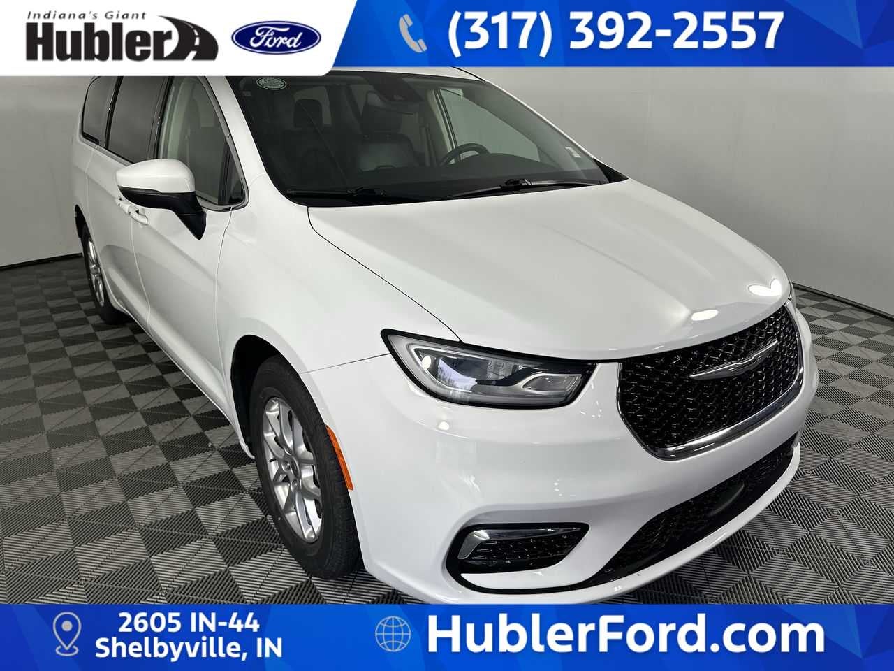 2023 Chrysler Pacifica Touring L