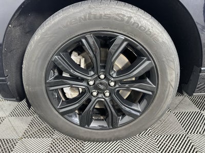 2022 Ford Edge SE