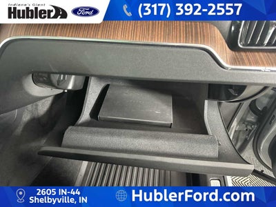 2024 Volvo XC60 Plus Dark Theme